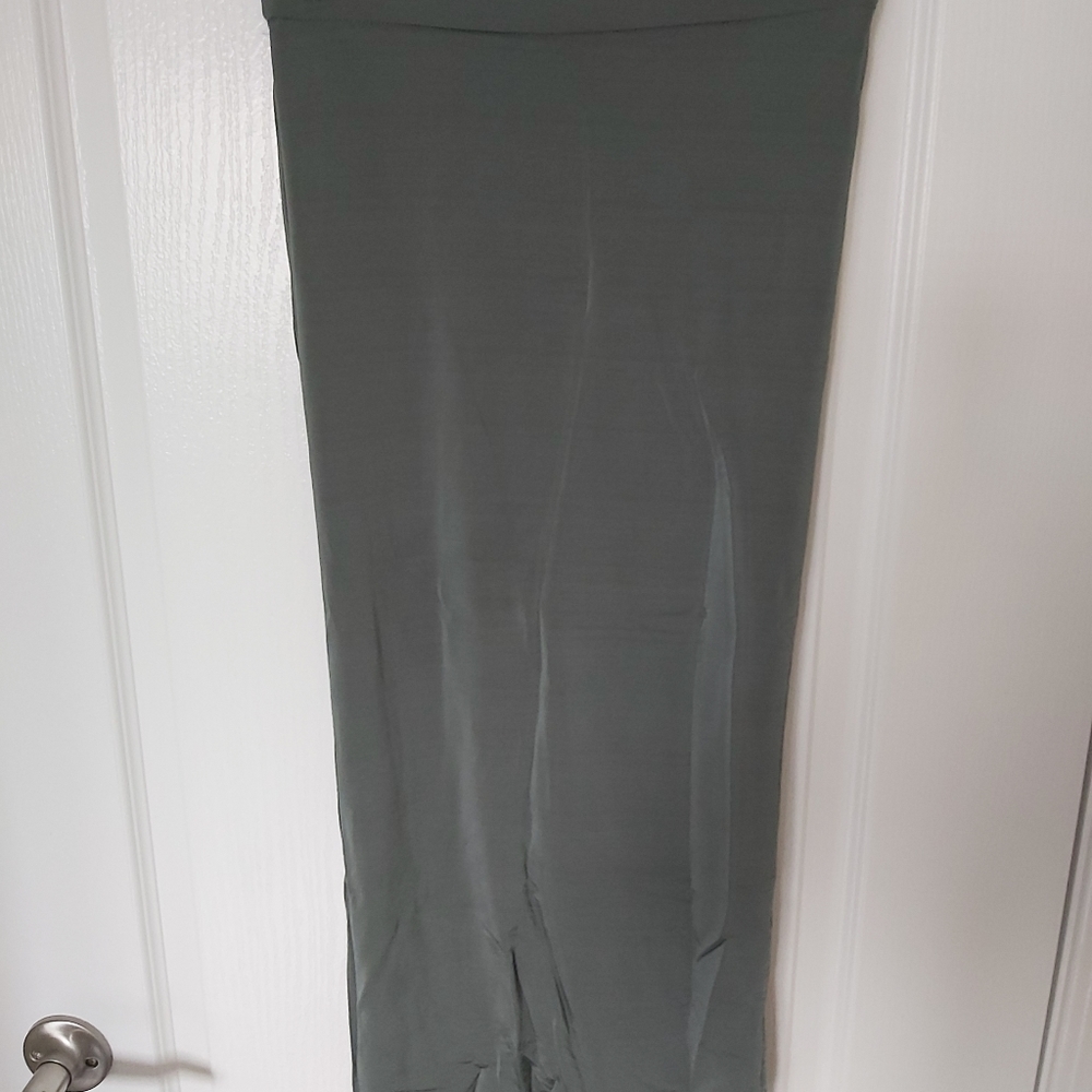 Green shimmery bodycon skirt